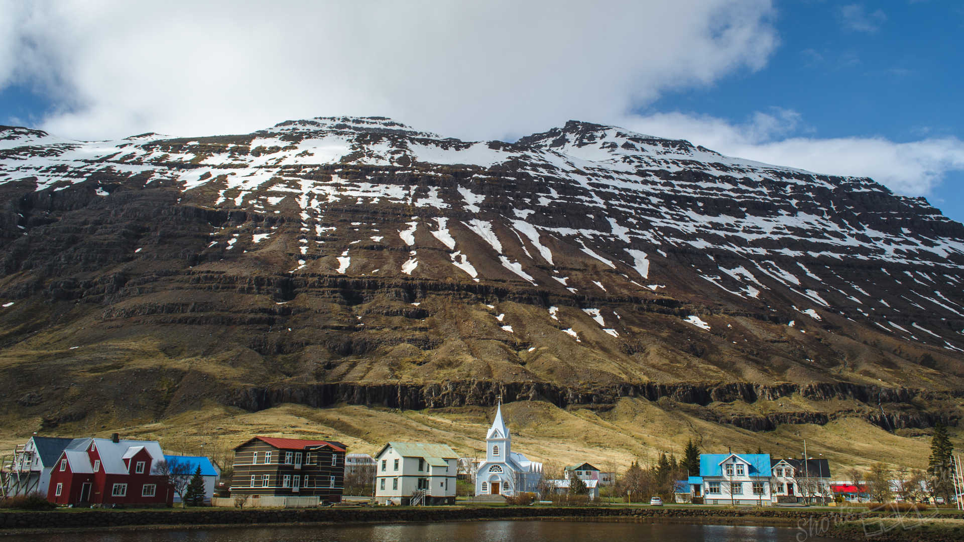 seydisfjodur, seydisfjodur village, typical seydisfjodur