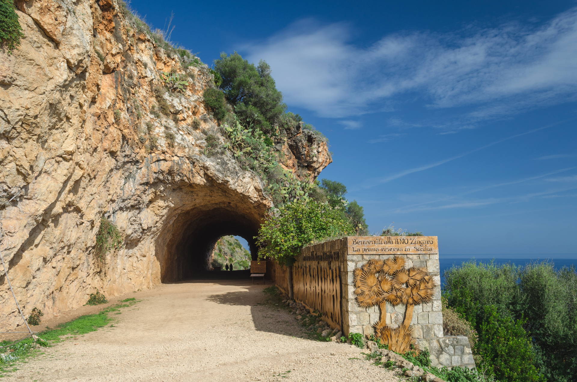 zingaro, zingaro nature reserve, zingaro nature reserve beaches, best beach of zingaro, zingaro sicily, zingaro backpacking, zingaro travel, zingaro entrance, zingaro blog, zingaro information